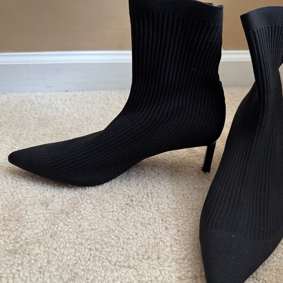 Zara Sock Pointed Toe Ankle Bootie - Picture 3 of 6